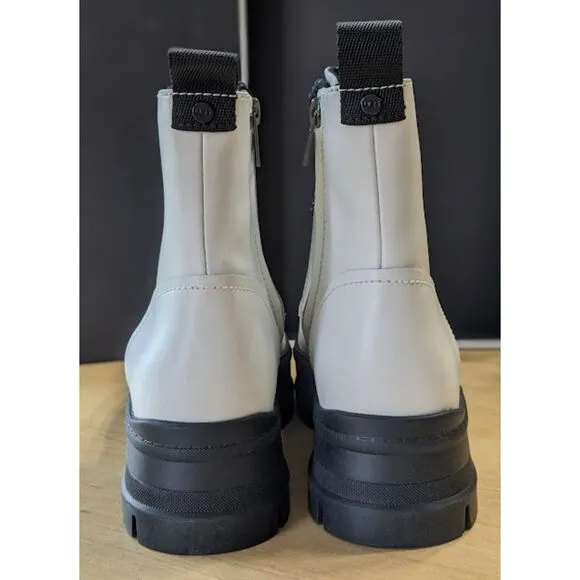 UGG White Sidnee Plush Lined Waterproof Leather Combat Boots Women's Size 9