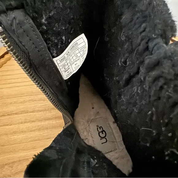 UGG‎ Women Blayre II Shearling GenuineCuff Suede Boots