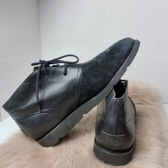 Ugg Men's Lace Up Sample Chukka Boots Shoes Size 9