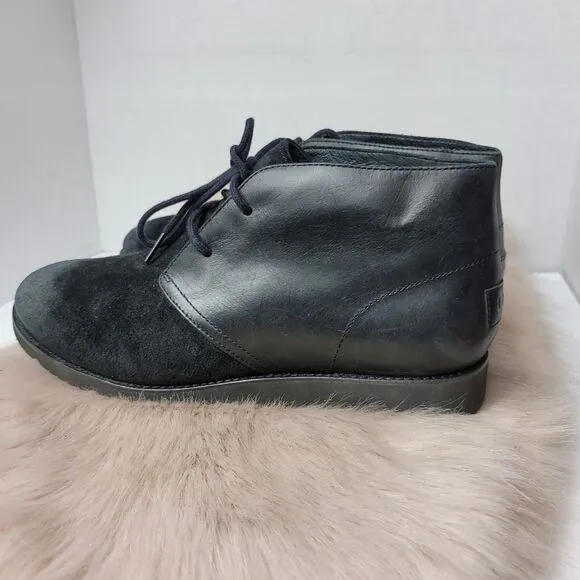 Ugg Men's Lace Up Sample Chukka Boots Shoes Size 9