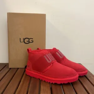 UGG Neumel II Graphic Boots Red USA Women Size 7/UK 5/EU 38