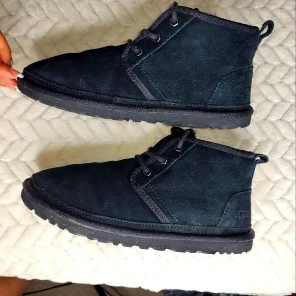 Ugg Neumel II Boots, Men's sz 8, black.