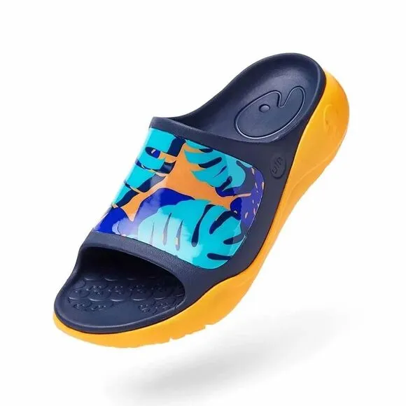 UIN Men's Sandals Beach Summer Casual Comfort Slippers(PALM TREE)New No Box