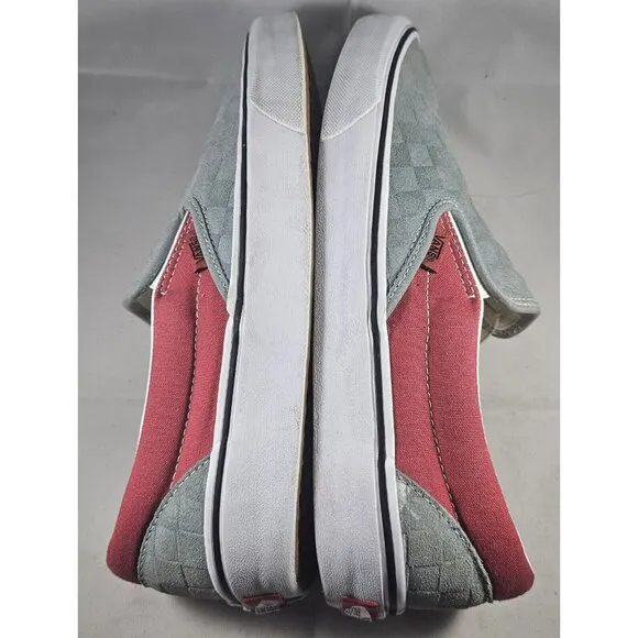 Vans Classic Slip On (Deboss Checkerboard) Grey Red Womens Casual Shoes