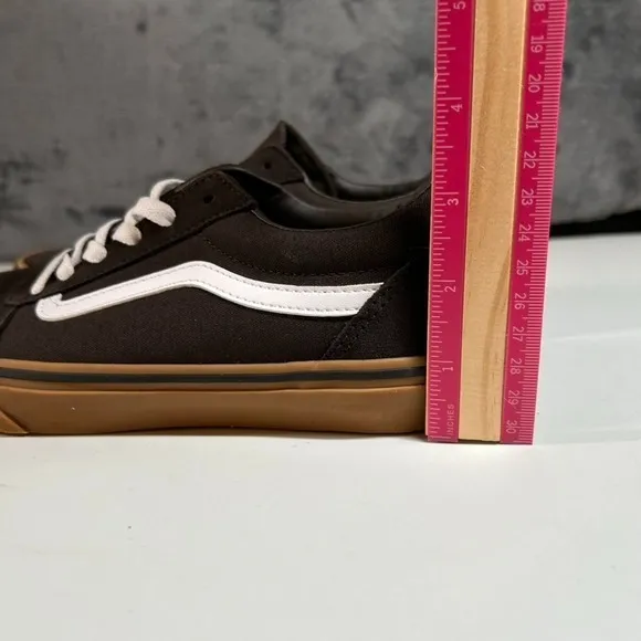 Vans Ward Low-Top Skate‎ Sneakers Brown Gum Sole Casual Shoes Kids Size 6