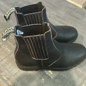 Vegetarian Shoes Airseal Chelsea Chukka Boots Brown