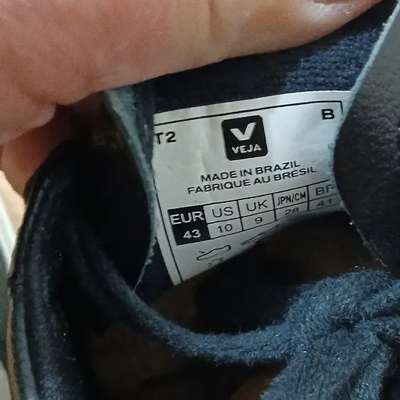 Veja Chromefree Leather Lifestyle/Casual/Athletic Shoes Size 43 EU Unisex