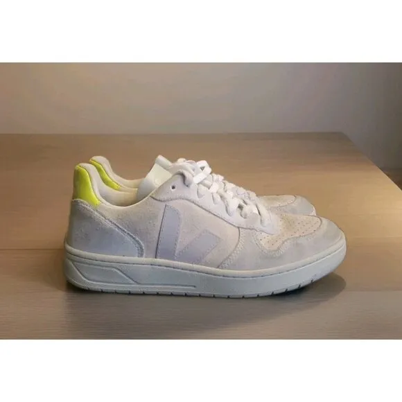 Veja V-10 Casual Sneaker Shoes Women's Size 6 Beige
