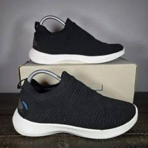 Vessi Everyday Move Slip On Womens Size 9 Waterproof Shoes Sneakers Black White