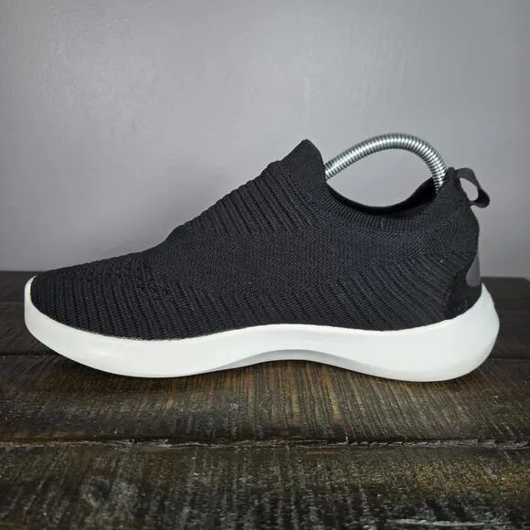 Vessi Everyday Move Slip On Womens Size 9 Waterproof Shoes Sneakers Black White
