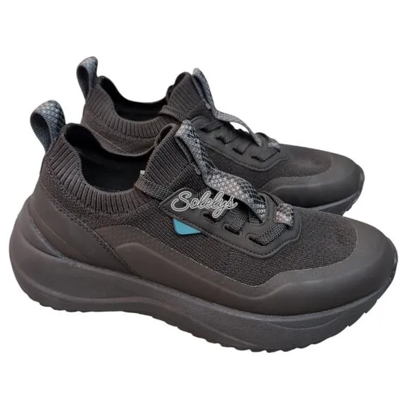 Vessi Stormburst Black Low Top Black Waterproof Dyma-Tex Knit Sneaker Womens 5