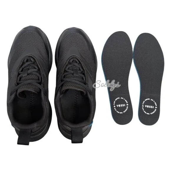 Vessi Tidal Black on Black Waterproof Dyma-Tex Vegan Lace Up Sneaker Womens 5.5