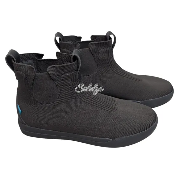 Vessi Weekend Chelsea Asphalt Black on Black DymaTex Knit Waterproof Boot Men 11