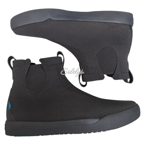 Vessi Weekend Chelsea Asphalt Black on Black DymaTex Knit Waterproof Boot Men 11