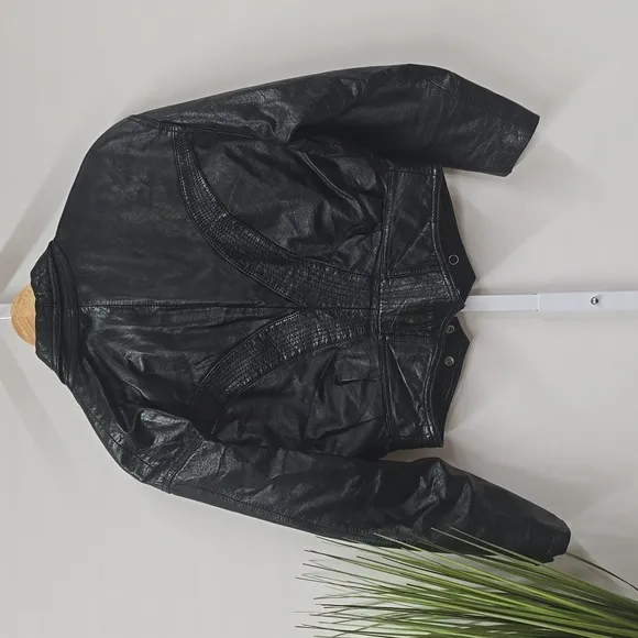 Vintage Black Leather Moto Like Jacket  XS