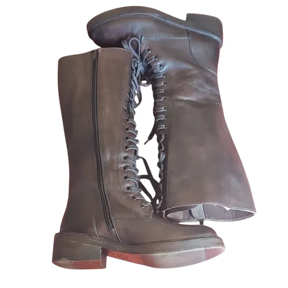 Vintage Foundry Brown Leather Lace-Up Western Booots Block Heel Womens