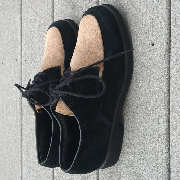 Vintage Hush Puppy Suede Black and Tan Suede Lace Up Dress Shoes 4.5Y