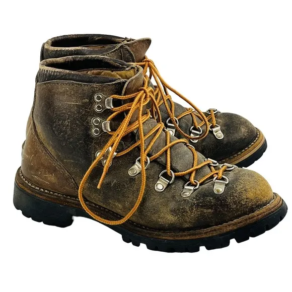Vintage Womens 7N‎ Vasque Mountaineering Boots Brown Leather Lace Up Hiking