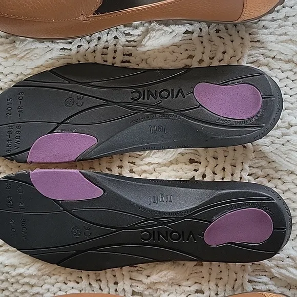 Vionic Elora Brown Loafers Leather Womens Size 6.5 NWOT