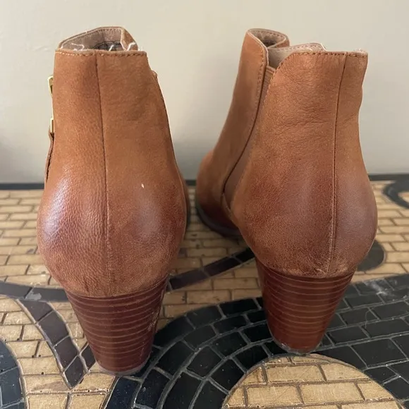 Vionic Sterling Carmel Brown Booties Leather Ankle Boots Women’s Size 8.5