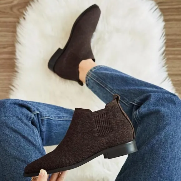 Vivaia Ryan Pro Square-Toe Water-Repellent Ankle Chelsea Boots in Dark Chocolate