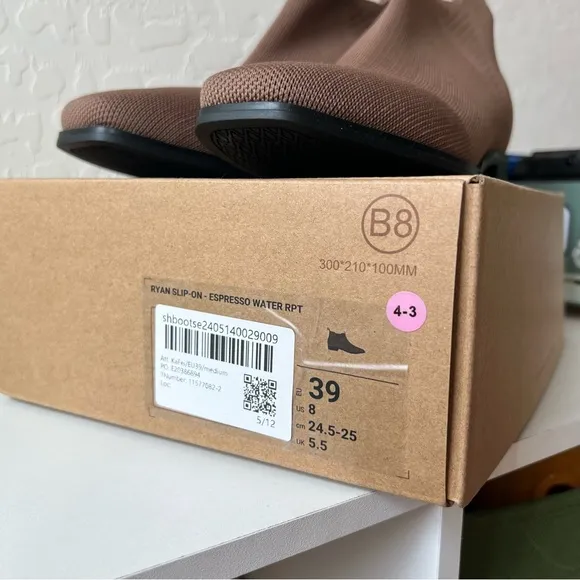 VIVAIA Square Toe Ryan Pro Slip on Water-Repellent Ankle Boots Espresso