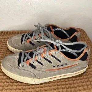 VTG VANS Viggen Vintage Beige Men’s Sz 11.5 Y2K Chunky Skateboarding Skate Shoes