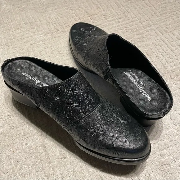 Walking Cradles Boots Women’s 9.5 Slip On Mule Boots Leather