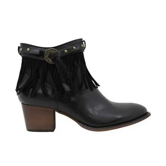 Wanted Shoes Womens ManeLeather Almond Toe AnkleFashion Boots, Black, …