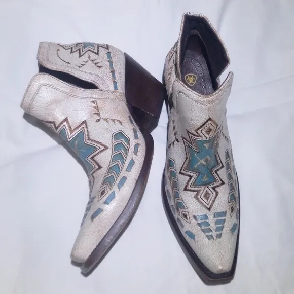 Womens ARIAT Boots!!!