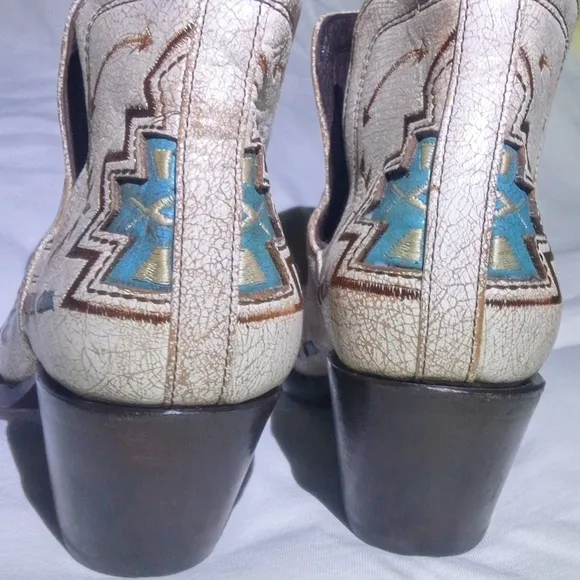 Womens ARIAT Boots!!!