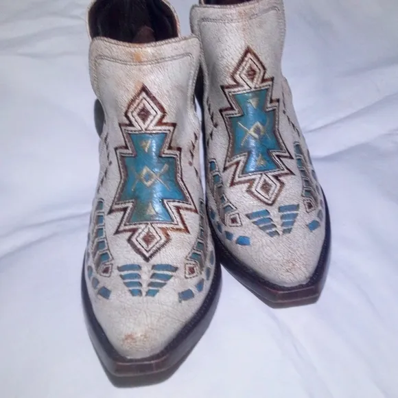 Womens ARIAT Boots!!!