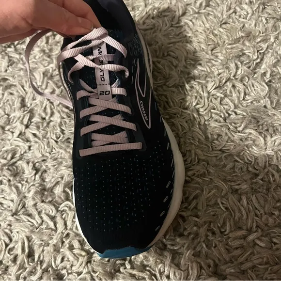 Women's Brooke’s glycerin Navy Running Shoes size 10