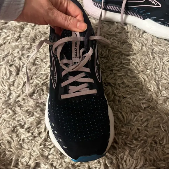 Women's Brooke’s glycerin Navy Running Shoes size 10