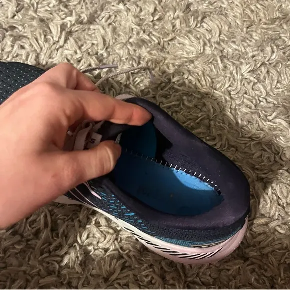 Women's Brooke’s glycerin Navy Running Shoes size 10
