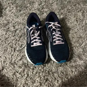 Women's Brooke’s glycerin Navy Running Shoes size 10
