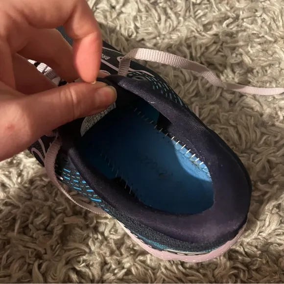 Women's Brooke’s glycerin Navy Running Shoes size 10