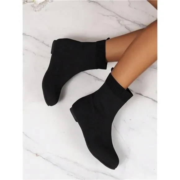 Women's Fashionable Black Boots For Fall &amp; Winter 2023, Featuring Round Toe