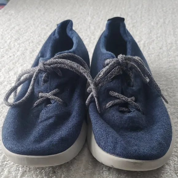 Women's Navy Blue Casual Shoes