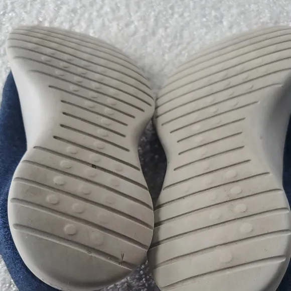 Women's Navy Blue Casual Shoes