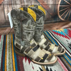 Women's Tin Haul &quot;FURRLICIOUS&quot; Brown Wide Square Toe Boots