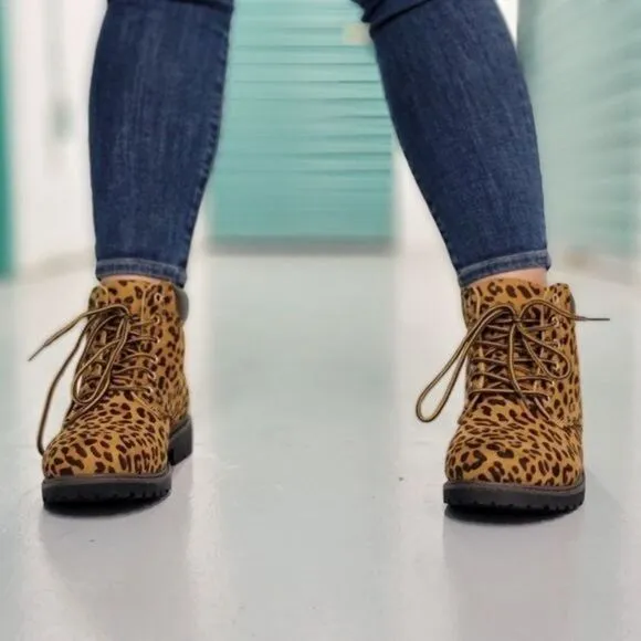 Women's Leopard Combat Lace-up Ankle Boots Low Heel