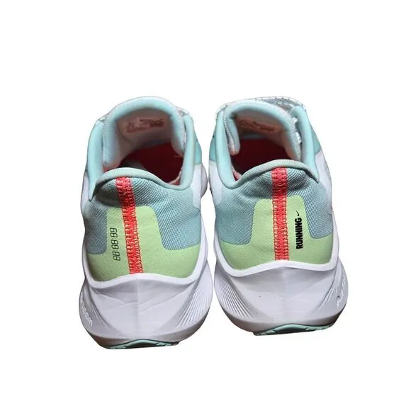 Womens Nike Zoom Winflow Athletic Running Shoes Size 8 White