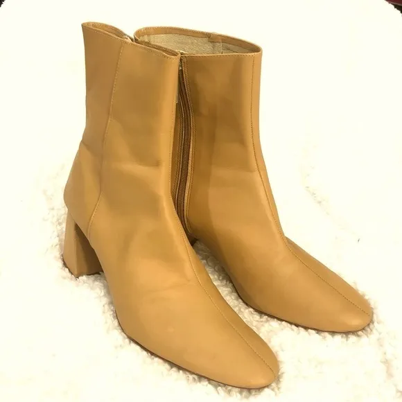 Zara 100% Leather Camel/Tan Curved Heel Boots size 41 EU 10 US