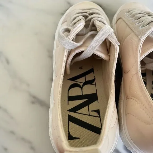 Zara Chunky sole casual Womens tennis shoes NWT sz 38 (7.5)