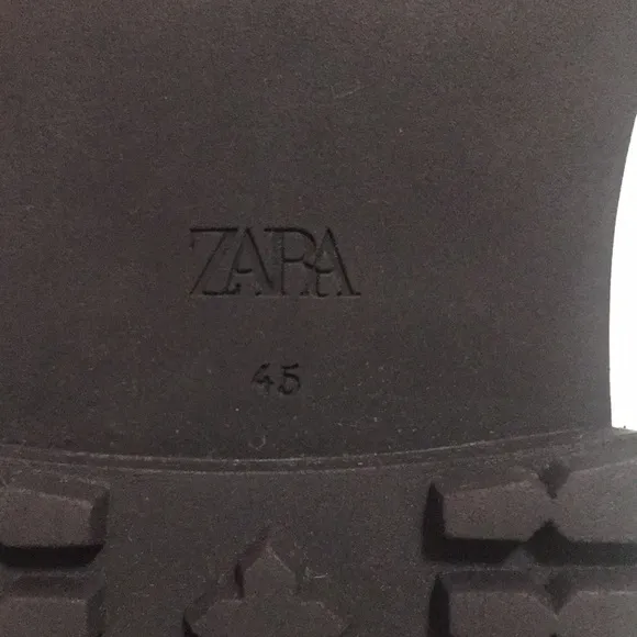 Zara leather Chelsea boots- .Brown color