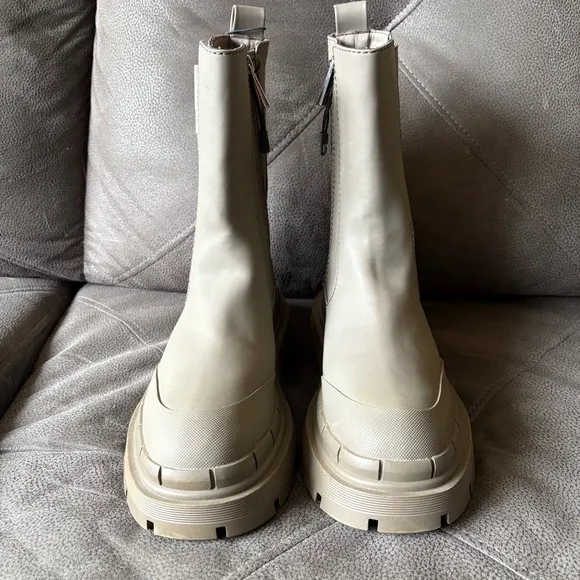 Zara Rubberized Flatform Ankle Boots Chunky Lug Sole Y2K Goth Grunge NWT 8 Green