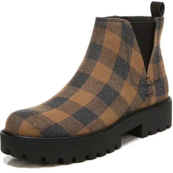 Zodiac Shilo Chealsea Rain Boot New in Box. Sz 8 US